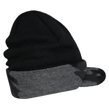 Guru Tackle - Black Peak Beanie