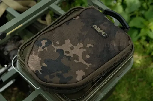 Korda - Compac Scales Pouch Dark Kamo