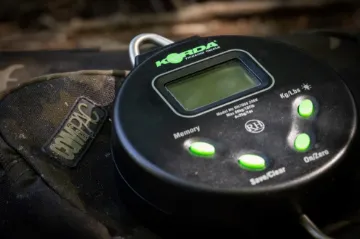 Korda - Compac Digital Scales Pouch Dark Kamo