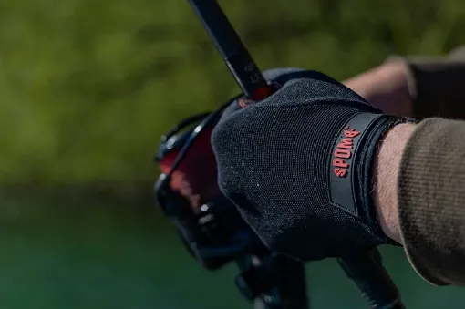 Fox Pro casting gloves