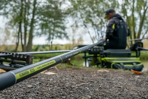 Matrix Ethos XR Power 3.5m Landing Net handle