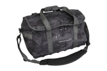 Fox Rage Voyager® Camo Medium Holdall