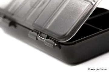 Boîte Korda 8 Compartment Tackle Mini Box