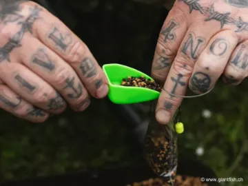 Pelle de Chargement Korda Solidz Scoop Pelle PVA