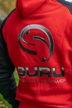 Sweat Guru Hoodie Red/Black - Rouge/Noir