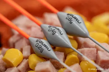 Flotteur à Fil intérieur Guru Diamond Float