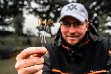 Flotteur à Oeillet Guru Bagger Float