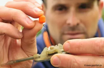 Clip Guru Method Feeder