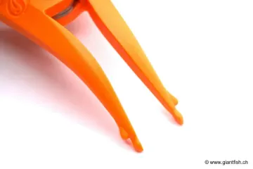 Pince à Pellets Guru Pellet Pliers