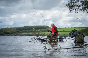 Manche d'épuisette Guru Aventus 2.7 m F1 Landing Net Handle