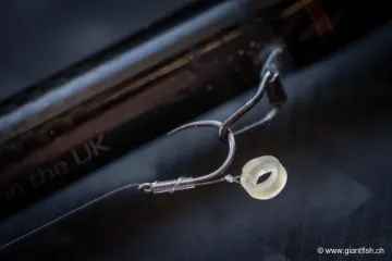 Hameçon à Oeillet Guru Super XS Barbed Eyed