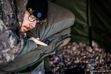 Ensemble Bedchair & Sur-Matelas NASH Indulgence MF60 8 Legs Wide Heated Blanket Bundle