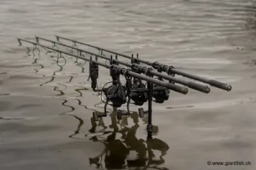 Canne NASH Scope Black OPS