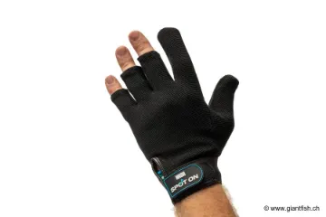 NASH Spot On Casting Glove