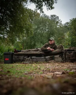 Bedchair FOX Duralite All Season System