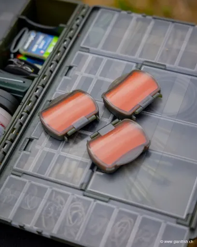 Boîte de Rangement FOX Edges Loaded Medium Tackle Box