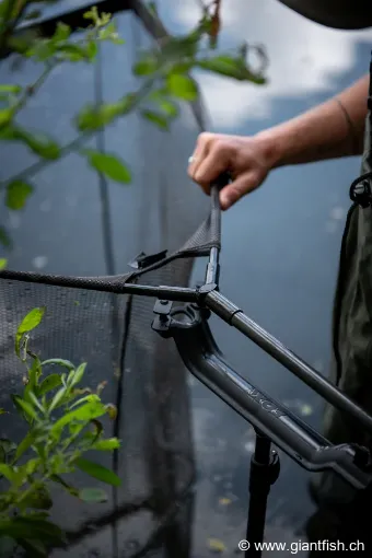 Support d'épuisette FOX Carpmaster Net Safe