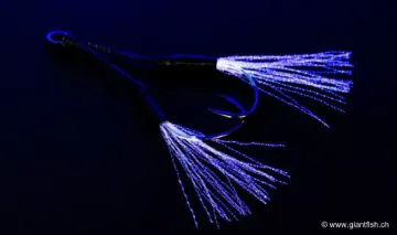 Hameçon Assist DECOY DJ-99 UV Twin Pike Flash